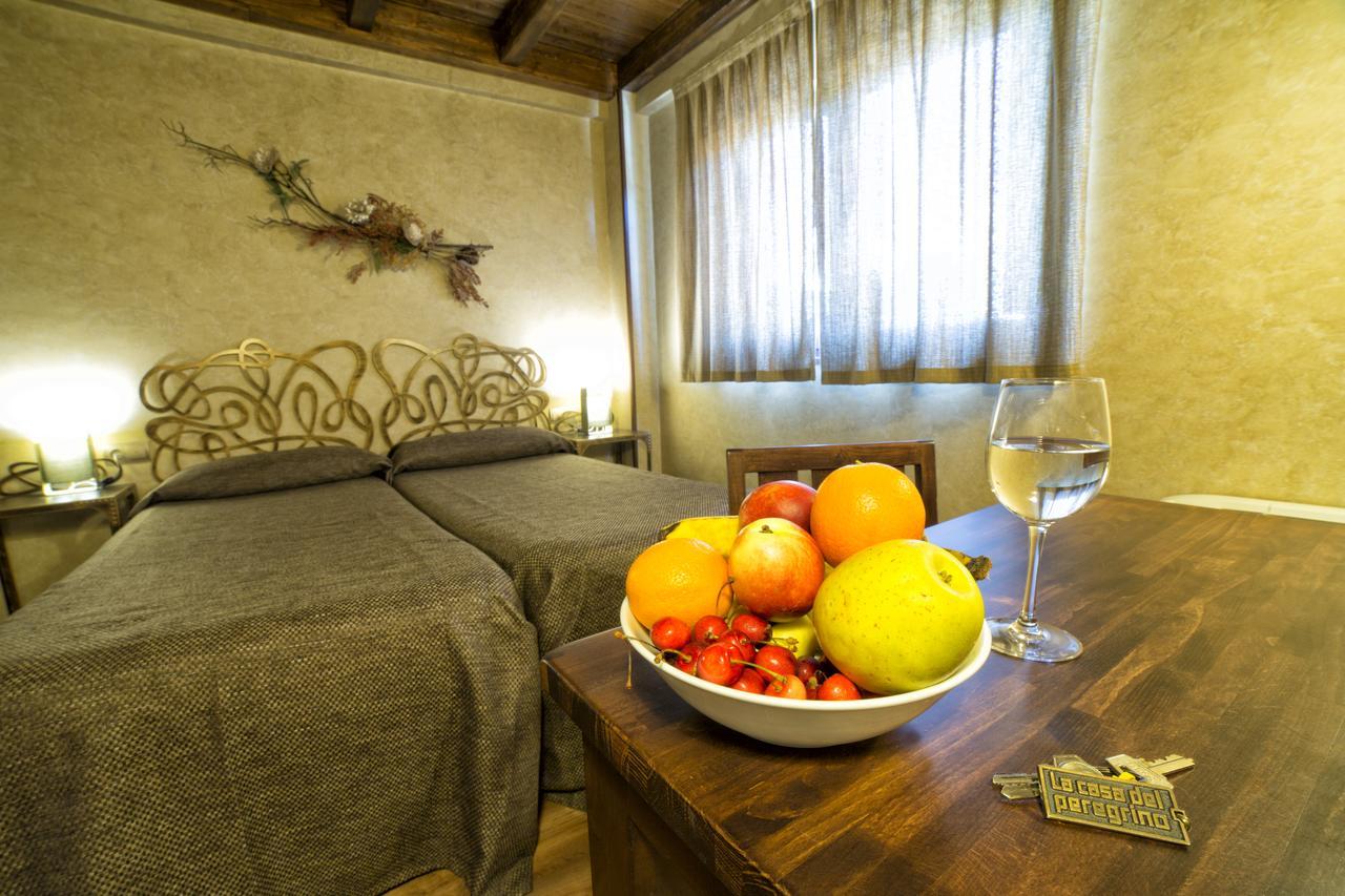 Hotel Albergue La Casa Del Peregrino Эль-Асебо-де-Сан-Мигель Экстерьер фото