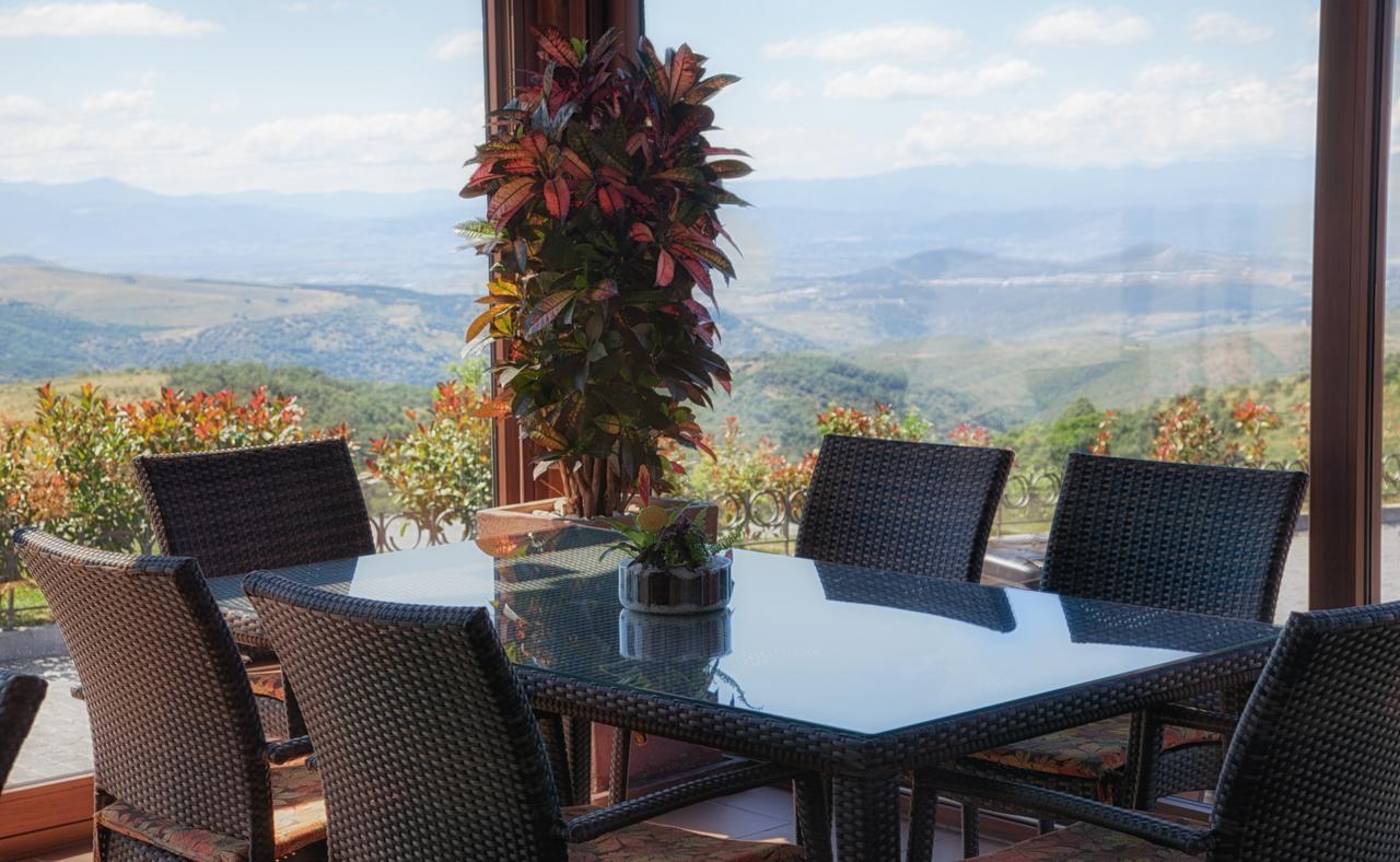 Hotel Albergue La Casa Del Peregrino Эль-Асебо-де-Сан-Мигель Экстерьер фото